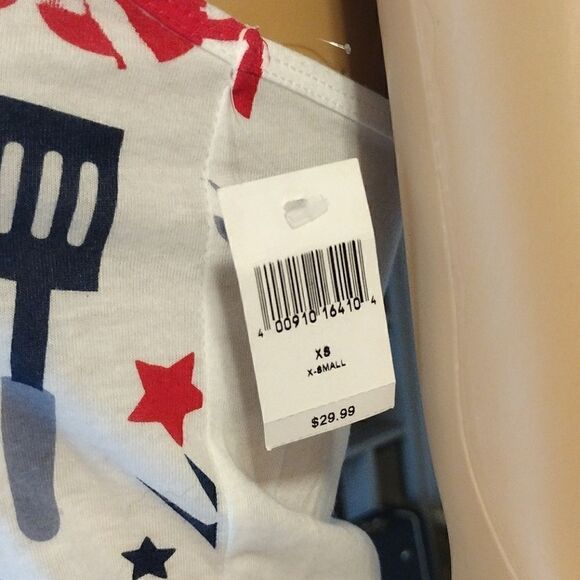 NWT Women's Size XS Disney Epcot World Showcase 100% Cotton 4th of July Tank Top - Picture 6 of 12